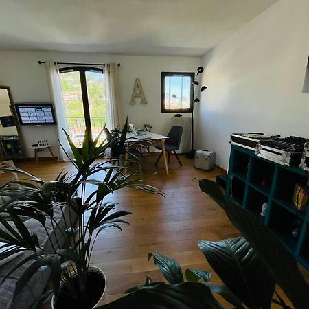 Superbe Appartement Sur Vence Dış mekan fotoğraf